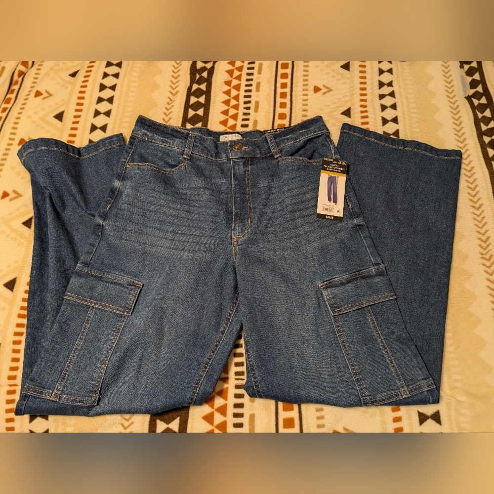 NWT Sofia by Sofia Vergara High Rise Blue Jeans